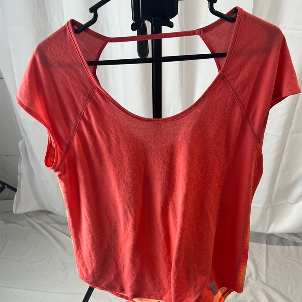 Under Armour Orange Crop T-Shirt with Cap Sleeves and Cut Out Detail